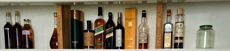 Rayonnage encastré – Bar